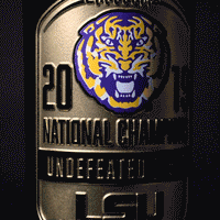 LSU 2019 National Football Champions Shield Etched Wine