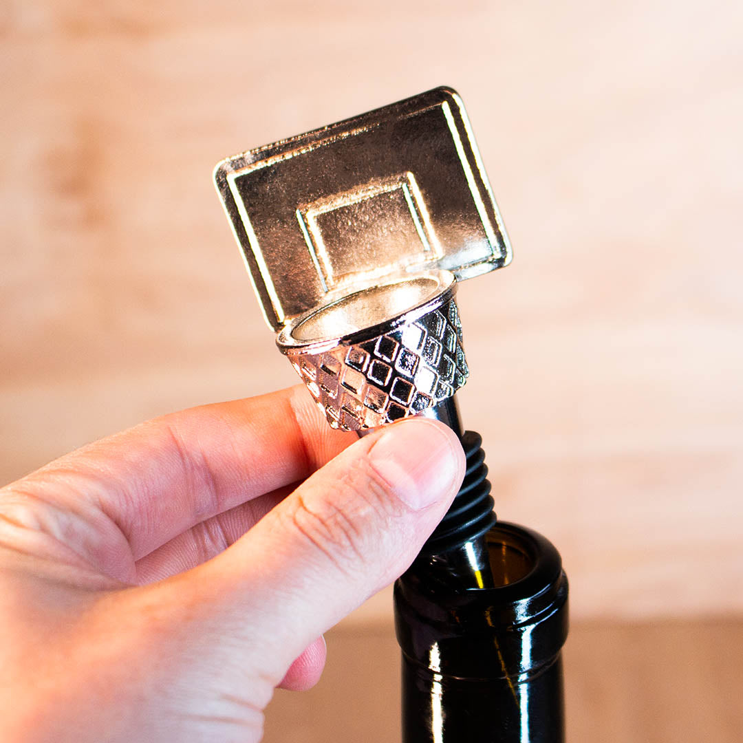 Mano's Wine Basketball Hoop Wine Stopper - Thumbnail 2