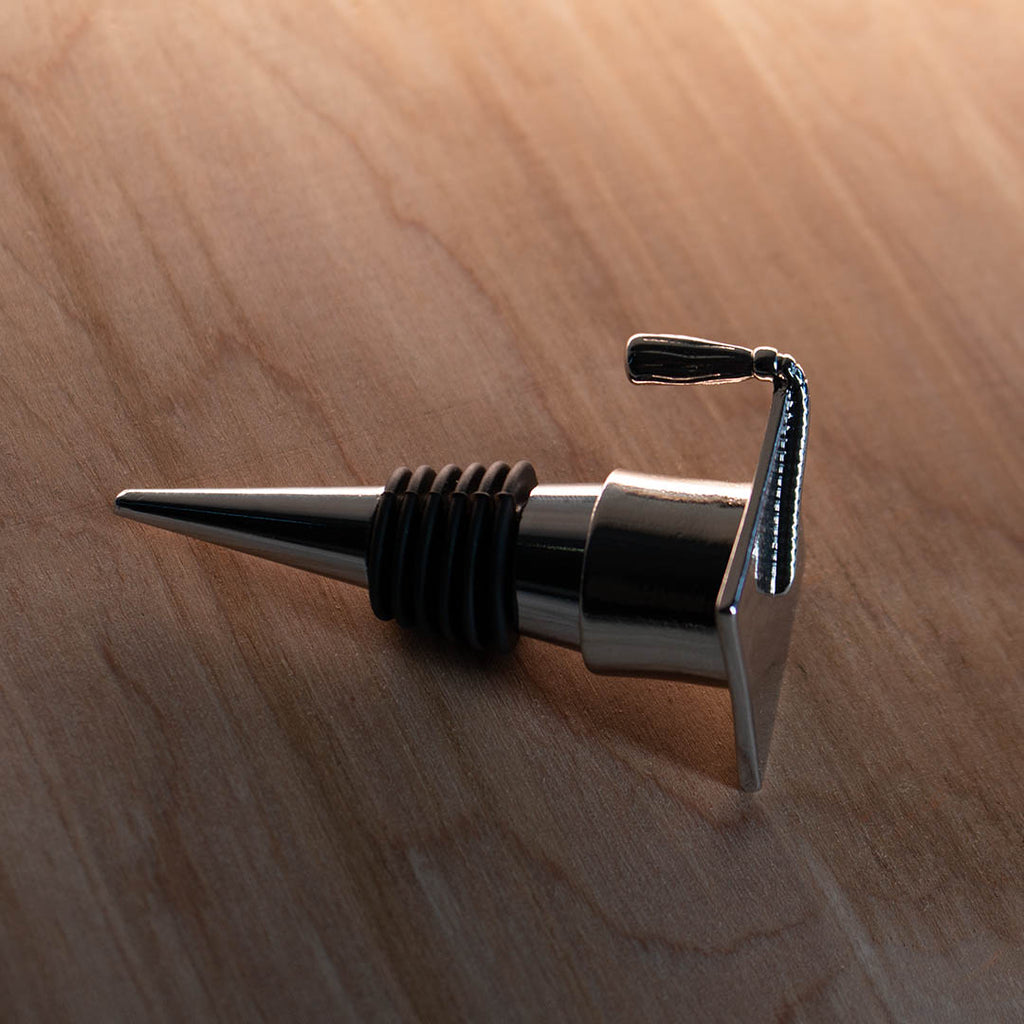 Silver Graduation Cap Wine Stopper