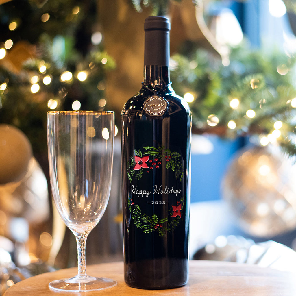 Happy Holidays Garland Etched Wine Bottle
