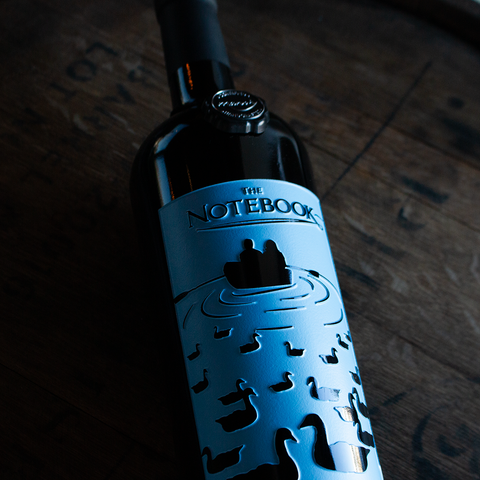 The Notebook Swans Etched Wine