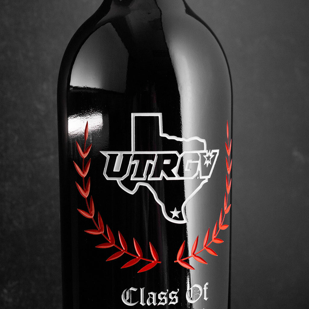 The University of Texas Rio Grande Valley Custom Alumni Etched Wine