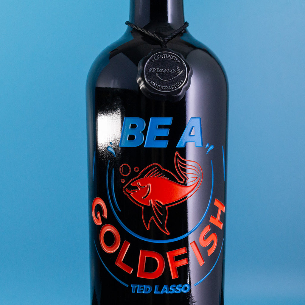 Ted Lasso Be a Goldfish Etched Wine