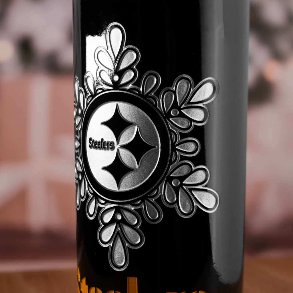 Steelers 2026 Holiday Snowflake Etched Wine