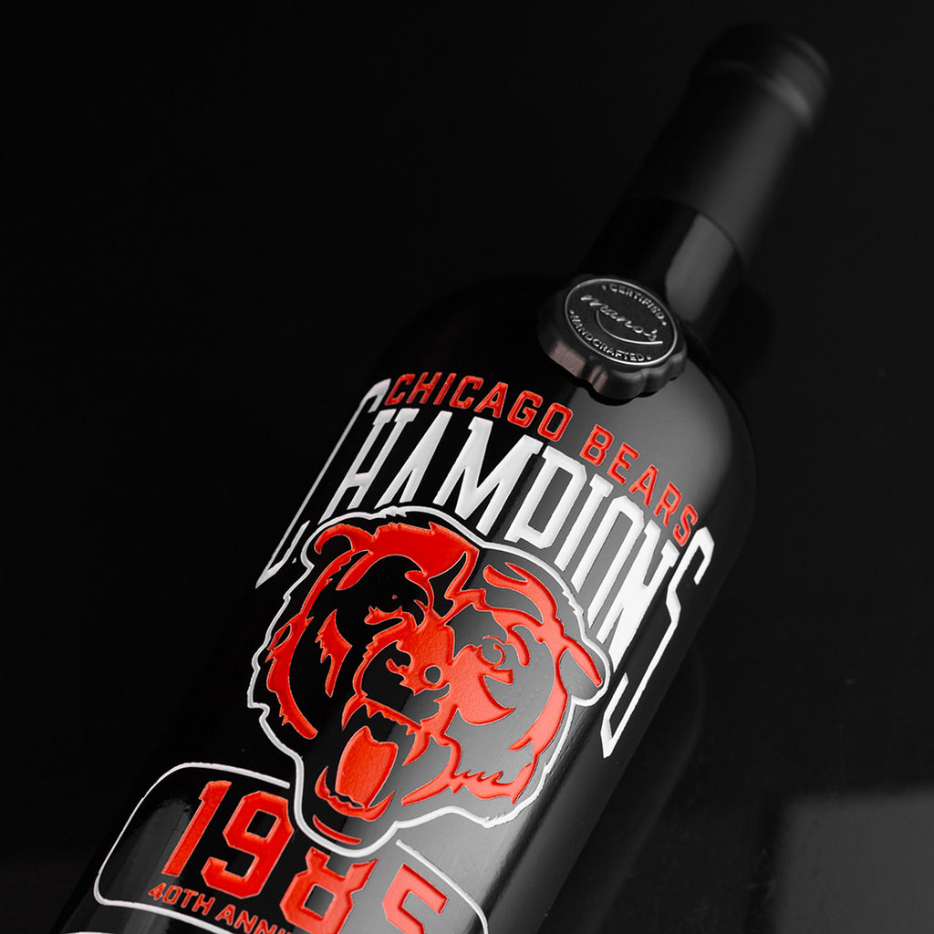 Commemorate the 40th anniversary of the 1985 Chicago Bears legendary team with a Mano's Wine bottle
