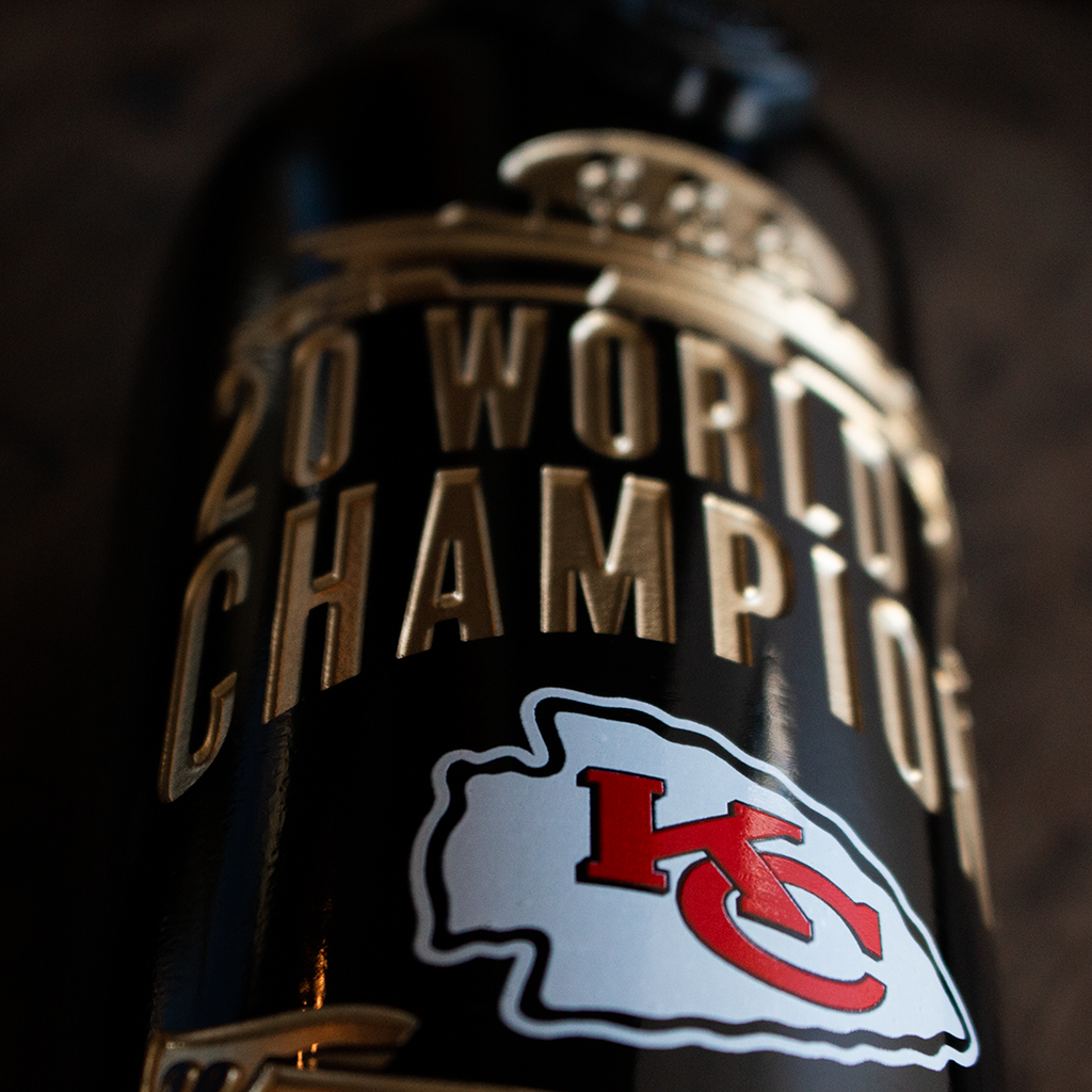 2022 Chiefs World Champions Stadium Etched Wine