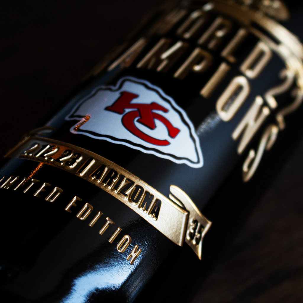 2022 Chiefs World Champions Stadium Etched Wine
