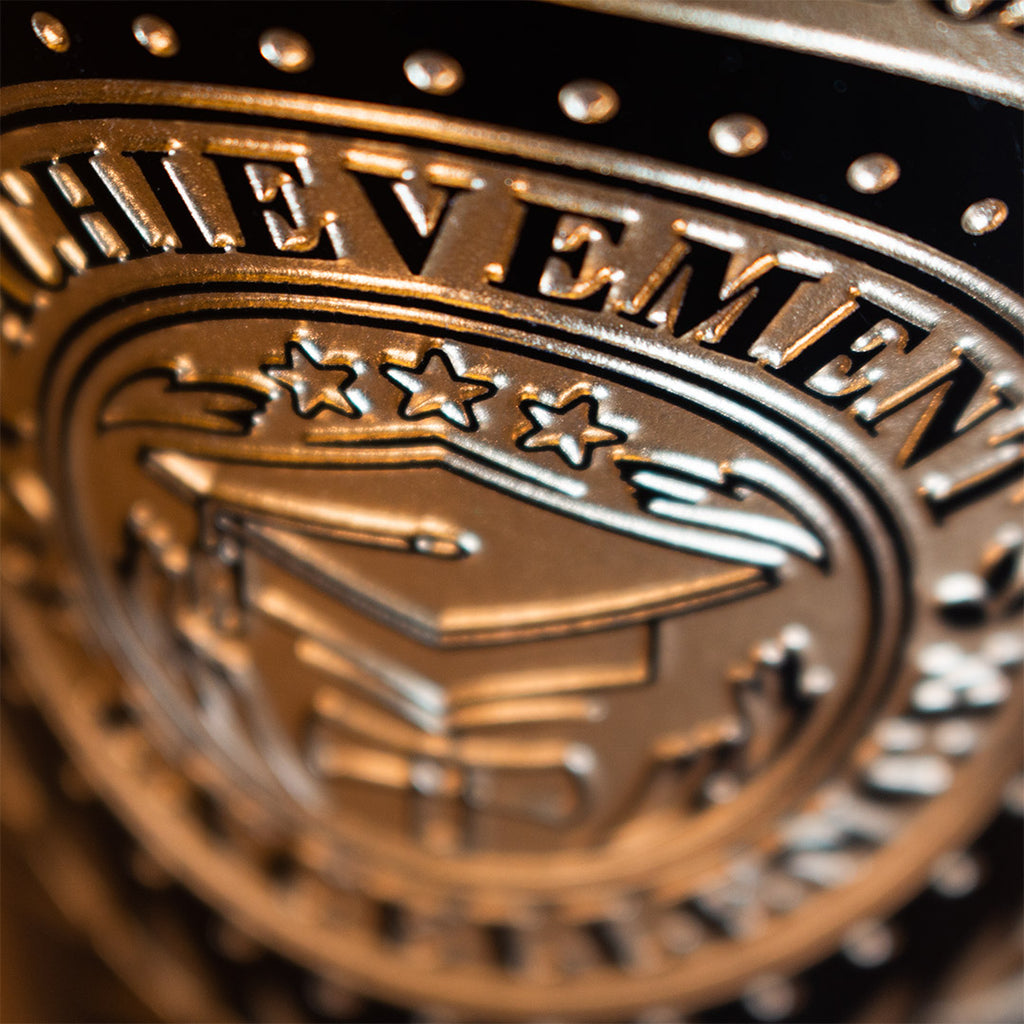 Custom Graduation Laurel Etched Wine