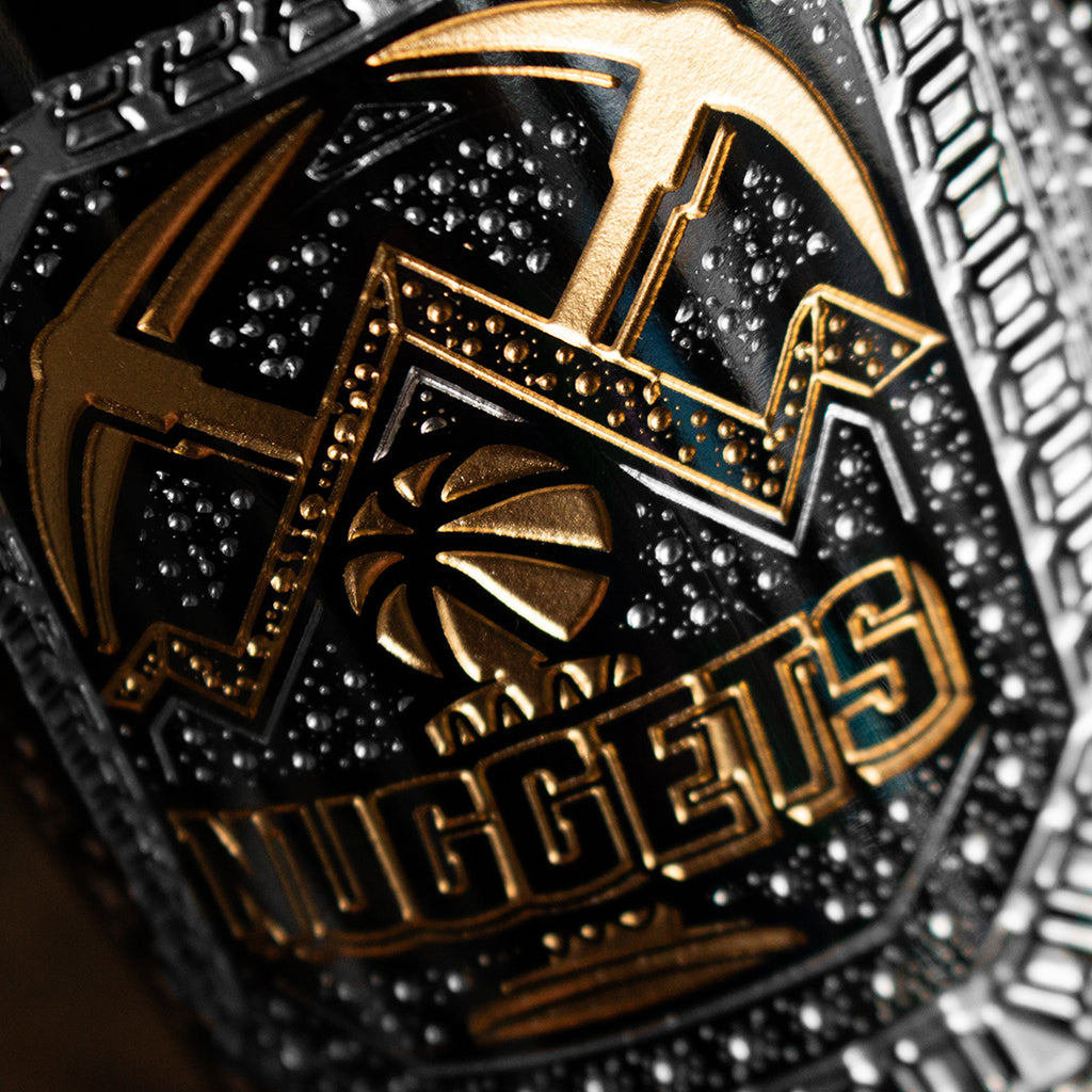 Nuggets 2023 Commemorative Championship Ring Etched Wine Bottle
