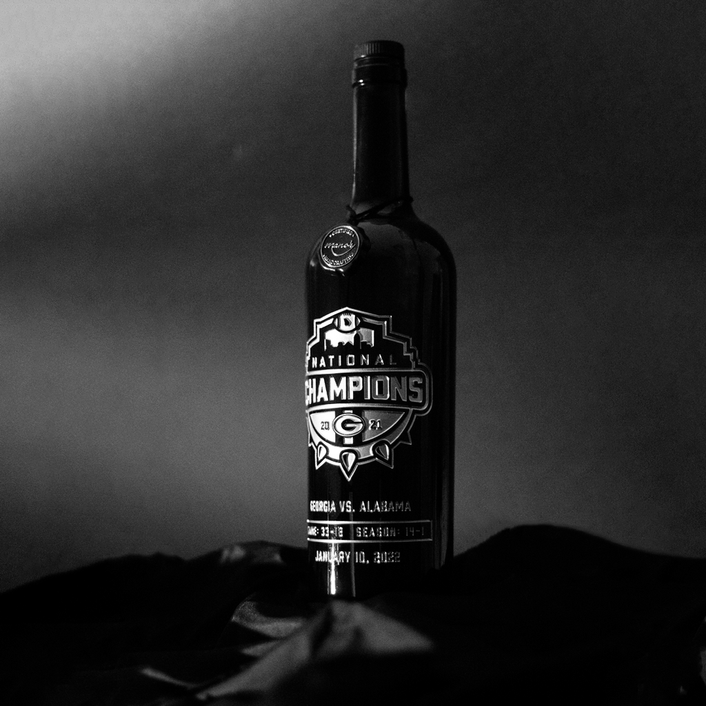 Georgia 2021 National Champions Logo Etched Display Bottle