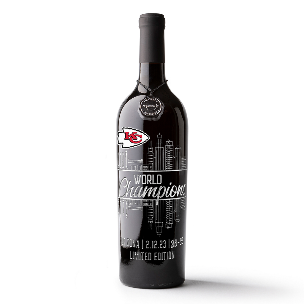 2022 Chiefs World Champions Skyline Etched Wine